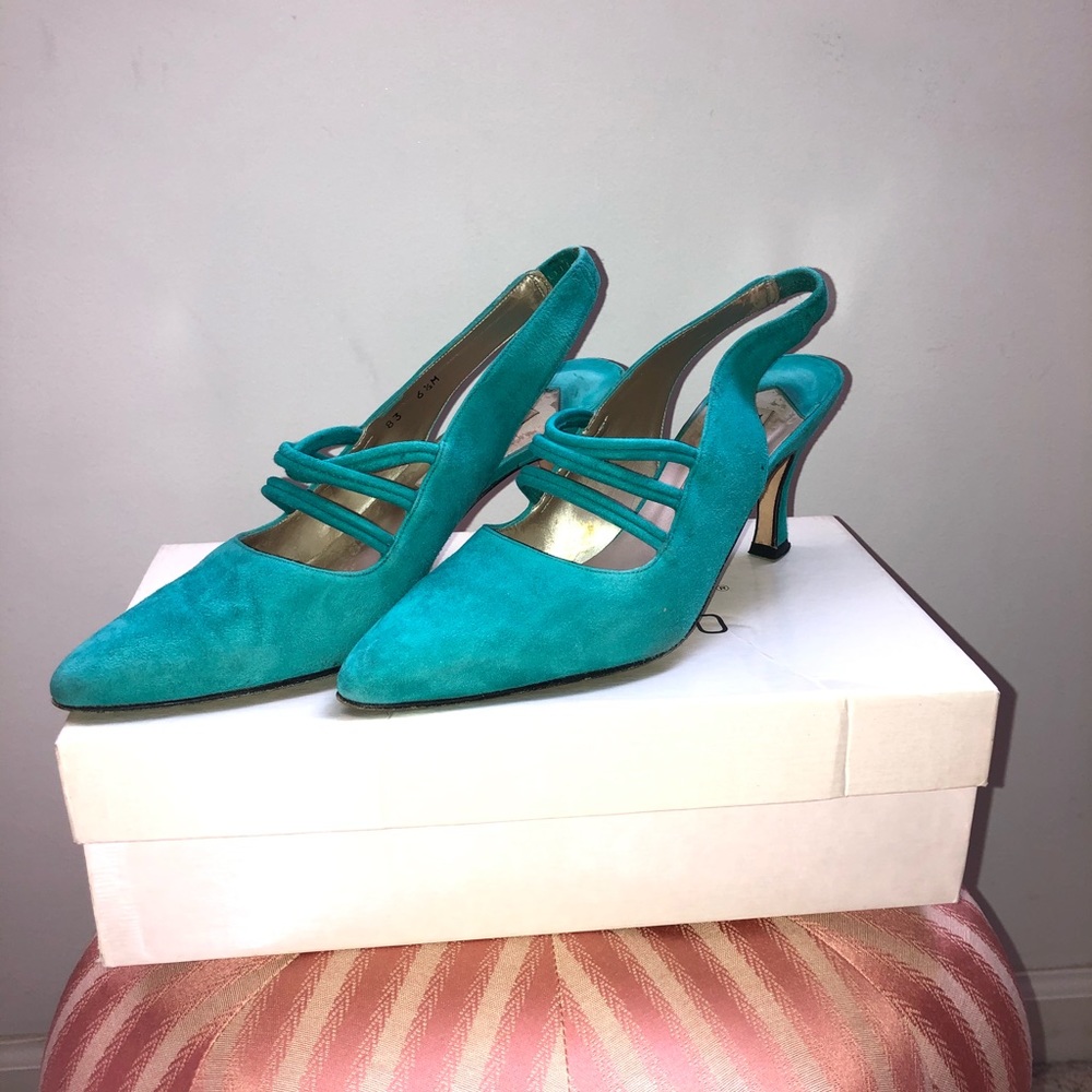 Vintage Nickels Teal Heels